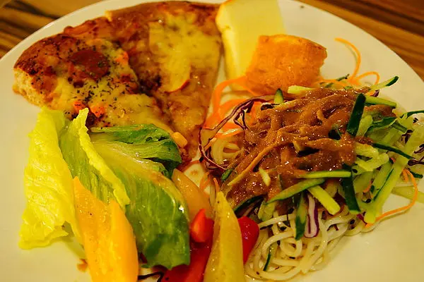 (食記) 斗六生機廚房素食 Buffet