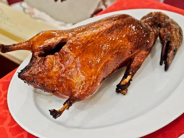 台北 林森北路 龍都酒樓吃廣式片皮鴨