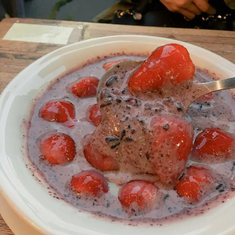 【台北中山區美食】晴光商圈人氣甜品「双妹嘜」．讓人想一吃再吃