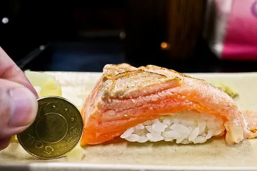 台北 忠孝新生站 進擊的巨大壽司 三鱻食堂