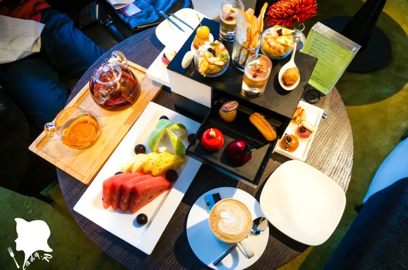 『台北”食話食說』寒舍艾麗“The Terrace”黑白抽屜雙人下午茶，信義區貴婦飯店甜點