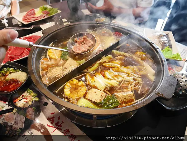 高雄美食~公牛老鍋王養生鍋 來試試台灣最好的牛肉吧!!(文末有豬友優惠唷!報豬扒飽的格友再贈夢幻手工工虱目魚丸)