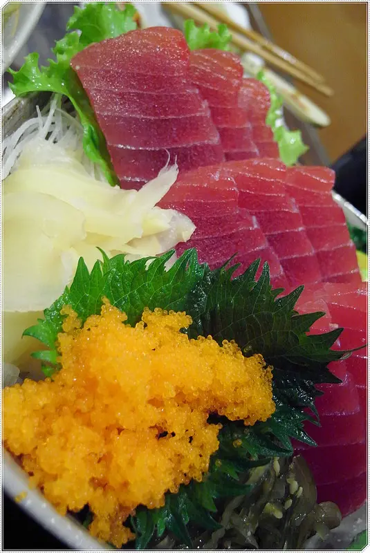 【日式】生魚片鋪滿滿的阿宏日式料理