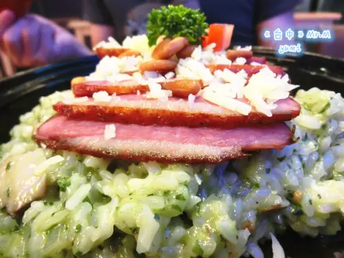 【台中食記-西區】夢幻甜點征服少女心@Mr.M 米契爾先生主題餐廳              