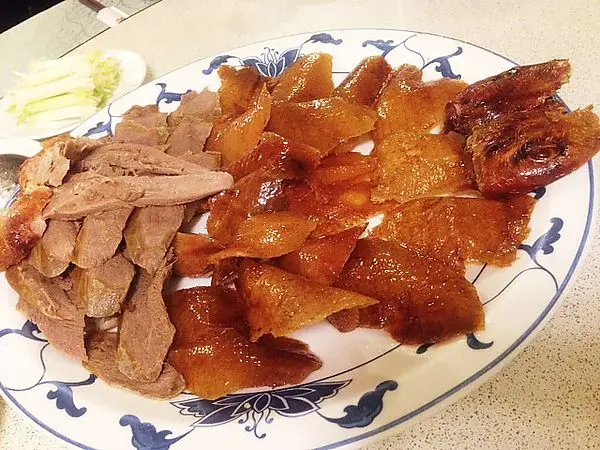 宋廚菜館: 10大烤鴨第5名 之一鴨難求