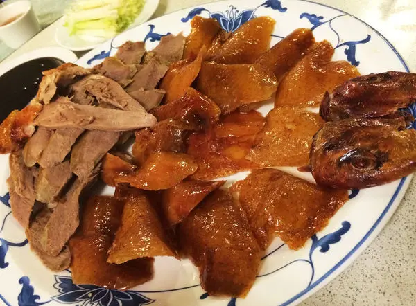 【市政府站】宋廚菜館（原「全聚德」）... 台灣十大烤鴨No5！