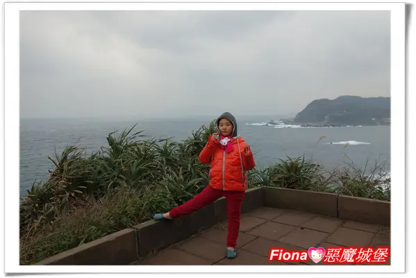 【基隆新北遊。瑞芳】鼻頭角燈塔+南雅奇岩+黃金瀑布