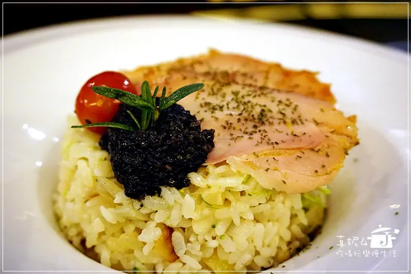 [捷運美食-市政府站] FrenchWindows 琺蘭綺瑥朵(文末送優惠券)。台灣第一家服務得獎的餐廳，英式貴族氣氛，約會首選!