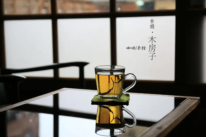 [食癮-下午茶]木房子 咖啡・茶館-日式老屋咖啡香，一起來聽老闆說說宜蘭的老故事-頭城文創園區/頭城車站/宜蘭下午茶