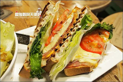 《小姑食記》板橋好鄰居．中和環球周邊新開店．廢墟早午餐Fresh Brunch