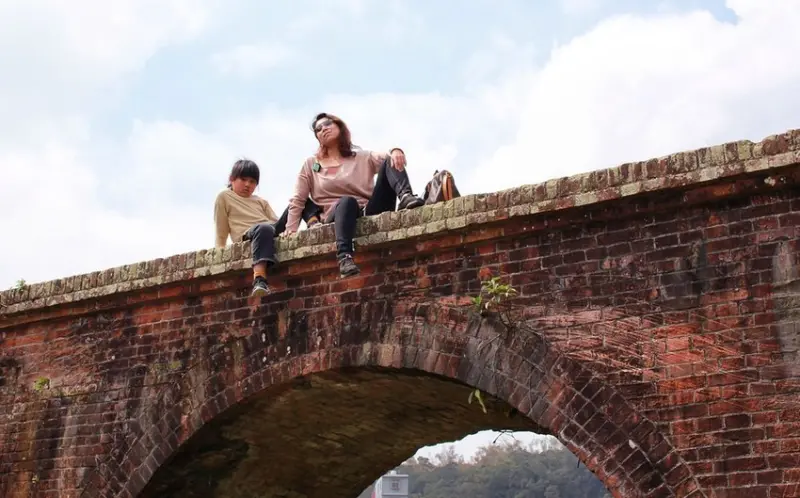 桃園旅遊景點/龍潭三坑老街、三坑自然生態公園、大平紅橋，假日親子放電的好去處 - Ann‧榜哥‧生活事務所