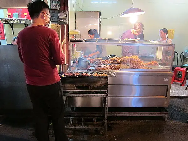 跟著食尚玩家吃台南~上好烤魯味