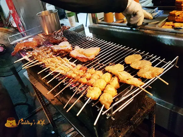 【台南美食】又滷又烤超費工炭香魯味《上好烤魯味》下酒菜/宵夜場