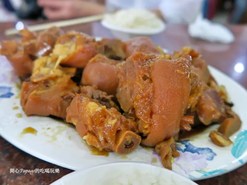 因豬腳爆紅的人氣美食：滿妹豬腳（花蓮鳳榮地區）