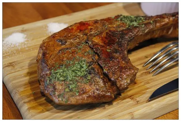 【台北內湖區】早午餐.輕食.下午茶.木盆沙拉.戰斧豬排軟嫩多汁超正點◎Mastro Cafe◎