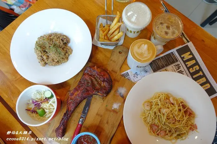 【台北美食】Mastro cafe♥內湖人氣美食 戰斧豬排+舒芙蕾鬆餅~大推薦!!@捷運港墘站 內湖科技園區