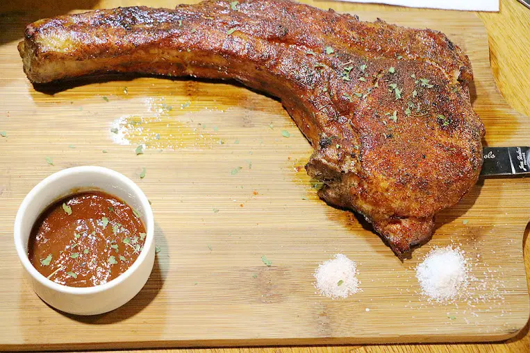 【羽諾食記】Mastro Cafe經典美式餐廳♥早午餐&下午茶&輕食超美味戰斧豬排+藍莓舒芙蕾♥免費WIFI&插座♥捷運港墘站內科美食