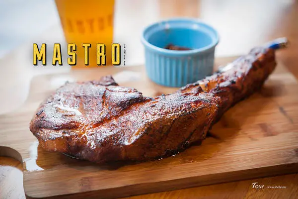 【台北好吃】mastro cafe 超強大 戰斧豬排、舒芙蕾鬆餅 ~內湖美食/港乾站