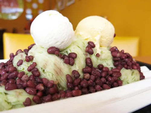 奇可奇卡FUN美食--【苗栗市】超犯規冰品，簡值是超量級的冰品系列❤陽光甜品屋