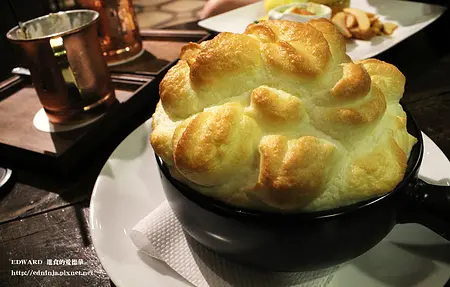 [食記]台北東區 化身貴族 徜徉在歐式氛圍裡的精品咖啡館-Barista Premium 西雅圖極品嚴焙 BP