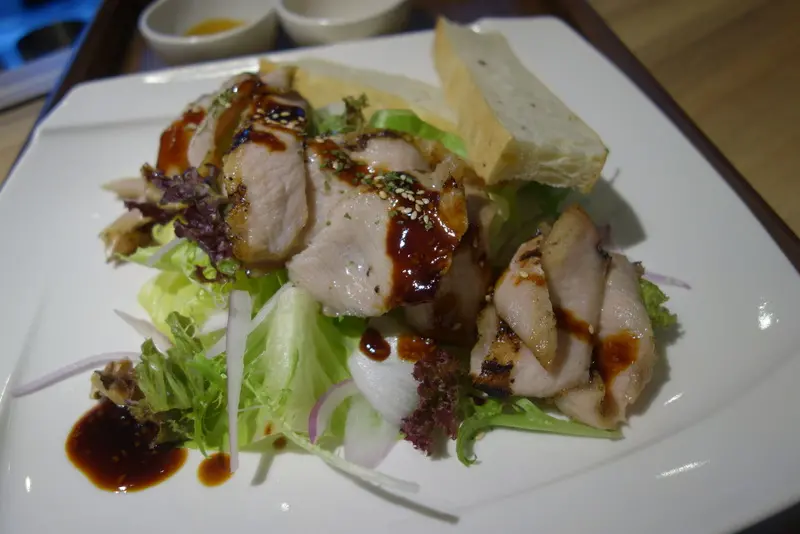 [內湖-捷運西湖站]低卡又健康的美味輕食 有供應暖沙拉的卡菲特咖啡店