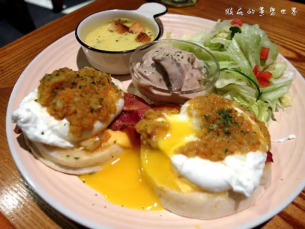 【台北新莊】輔大周邊美食之文青的最愛新型態早午餐咖啡店V+ING Cafe(原TOGETHER)