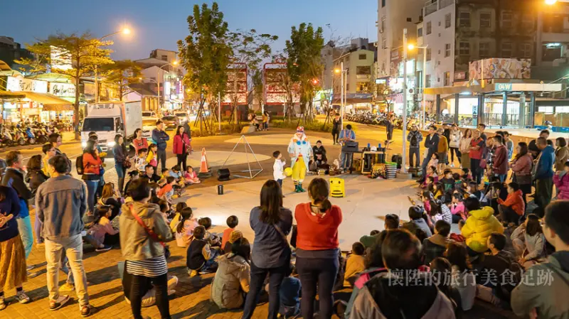 【台南活動】從白天逛到夜晚，超好玩的『海島市集 X 2019海安耶誕party』