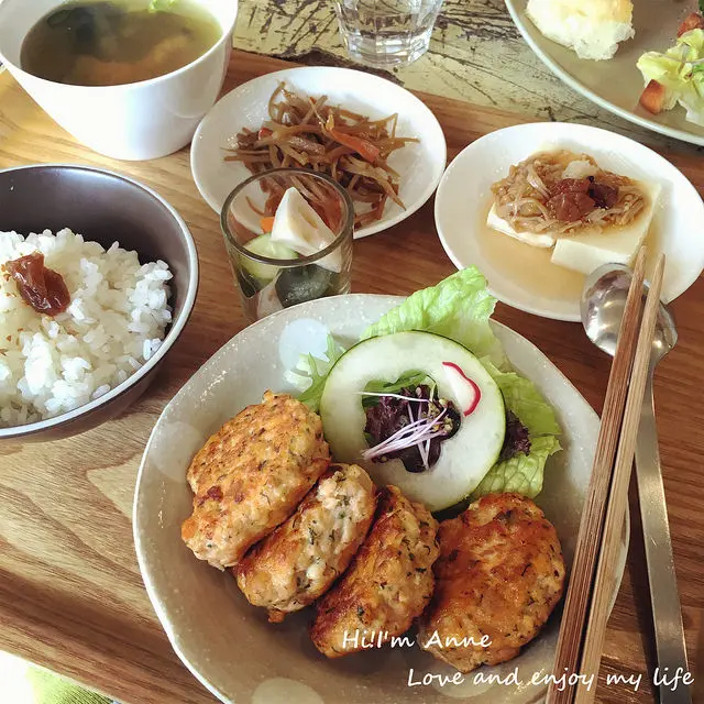 【桃園/龜山】知鳥咖啡hiii birdie♥氛圍讓人放鬆的巷弄小館