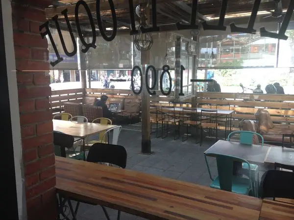 [ 食記 ] 台北西門 / 美好年代belle-Époque 工業風咖啡廳