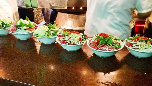 [台北市-捷運行天宮站]唐宮蒙古烤肉涮羊肉餐廳-為鹿肉而來，因牛肉驚豔，涮羊白肉經典，蒙古烤肉豪邁！