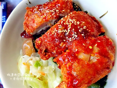 |宜蘭×頭城|老街懷舊食堂·進入舊時代甲飯囖～·排骨雞腿份量十足·香菇瓜仔雞湯麵特別又好吃