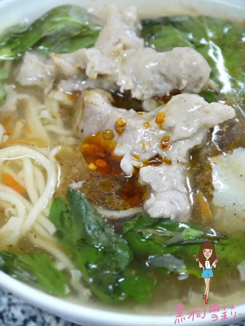 【食記】台北／內湖「老牌大眾口味魷魚羹」+「蚵仔煎」．內湖737巷夜市小吃〃捷運港墘站