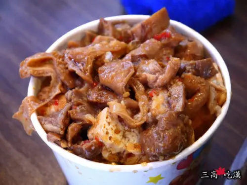 [桐花食記] 苗栗三義－勝興車站走一走~老鐵馬手工臭豆腐、勝興好味道香腸