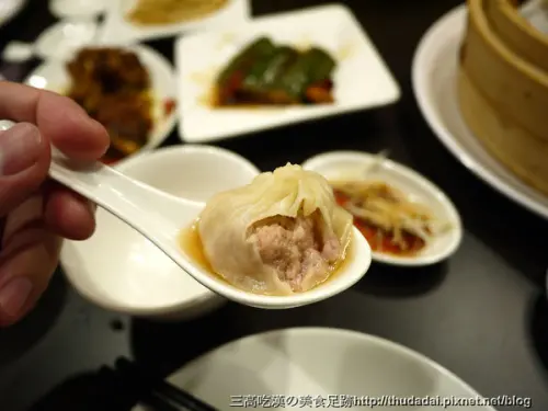 [巨城食記] 新竹點水樓 (老話一句~C/P值問題，沒點對餐就免談了)