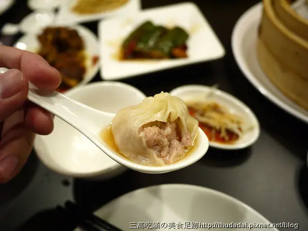 [巨城食記] 新竹點水樓 (老話一句~C/P值問題，沒點對餐就免談了)