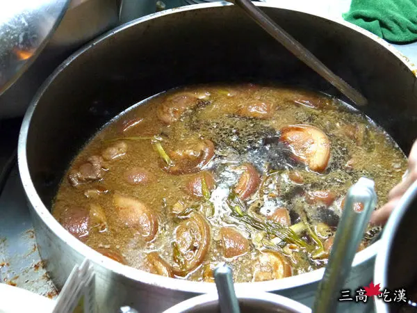 [等好久食記] 彰化－魚市場爌肉飯~很棒的離緣肉~