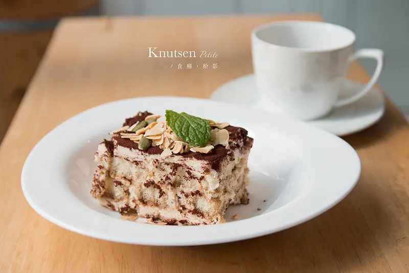 [食癮-咖啡]Knutsen Petite 肯努森咖啡｜巷弄裡不容錯過的好咖啡、甜點、輕食｜台北市大安區｜信義安和站