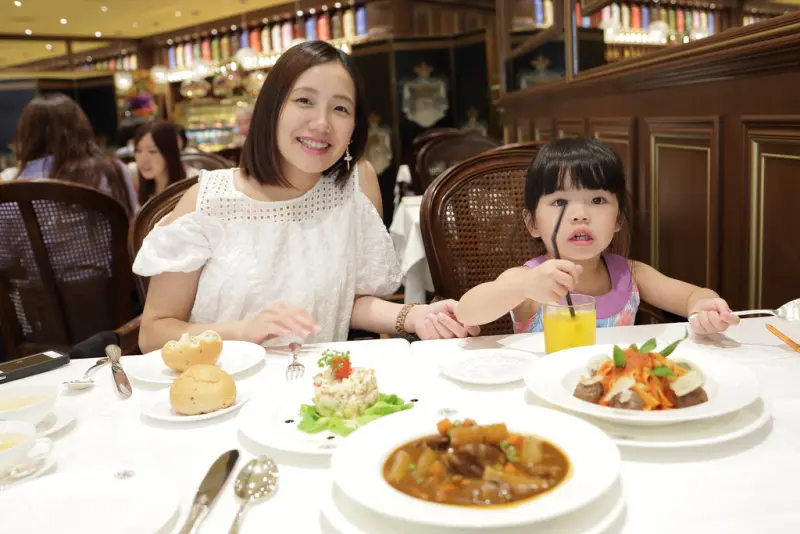 [台北松山]七夕－初訪來自新加坡的頂級茶葉品牌-TWG Tea Salon
