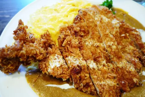 【新北】中和 圖書館對面Duimin cafe & deli 四號公園新開幕工業風早午餐·咖哩·下午茶