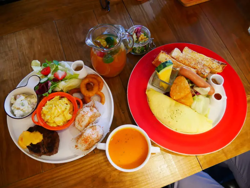 【Angelas日嚐】公館超人氣排隊早午餐，下北澤的文青早餐與巴黎的早餐，台大周邊美食，台北早午餐，朋友學生聚餐推薦【Ville Cafe】