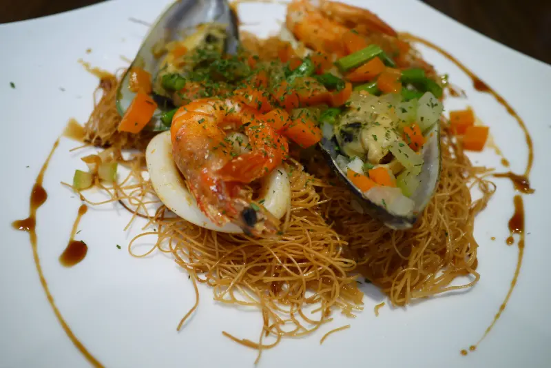 【台北】大安 徠一咖啡 道地港式複合式咖啡館 跌入相機舊照片回憶裡♥(窩客島體驗)