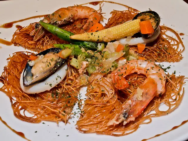 台北 信義安和站 有著道地港式風味餐點的 徠一咖啡