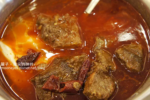 [美食] 北市大安。20鍋，雲貴風味小火鍋，吃飽又吃巧