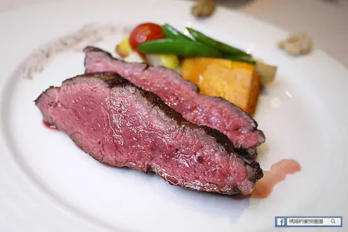 台北十大經典牛排館【雅室牛排】超軟嫩老饕牛排/紐約克牛排/台北約會餐廳/慶生求婚包場