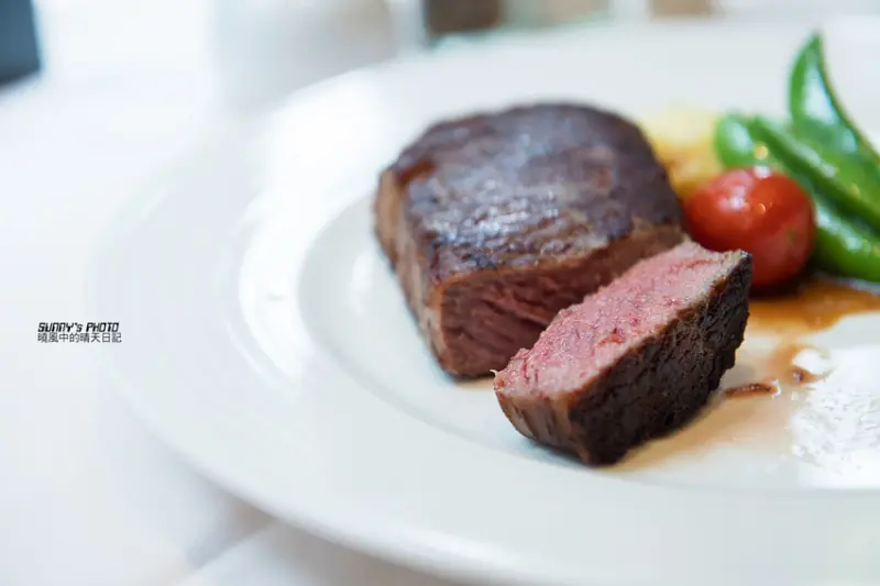 【台北十大經典牛排館|雅室牛排】小資族聰明享受 商業午餐經濟實惠的雅室牛排(附完整Menu)