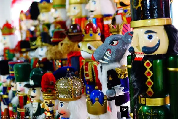 【南投。埔里】走進歐風胡桃鉗童話世界。敲敲木音樂盒工房