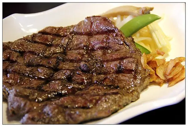 【台北內湖區】內湖捷運站．平價消費PRIME級&CHOICE級肉質．炭燒牛排好美味☆超越原味炭烤牛排★