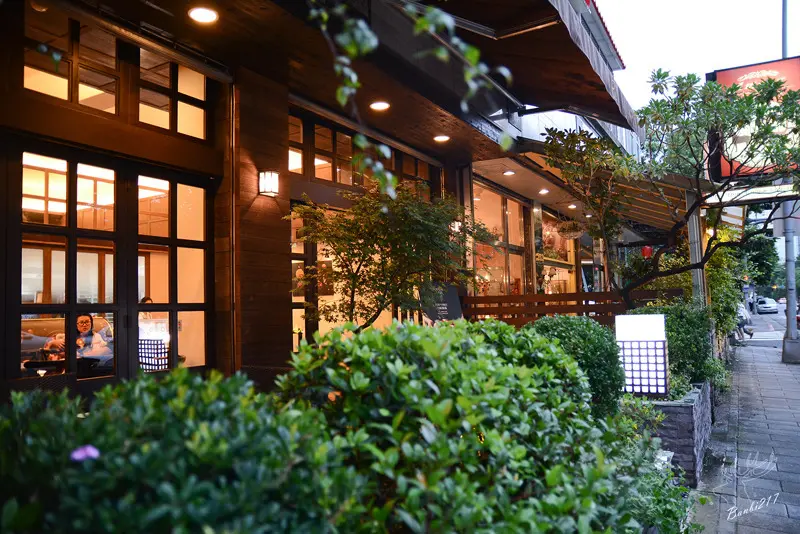 [台北捷運東門站]8%ice 甜鹹點心屋,永康金華街的日式建築與法式閃電泡芙、鹹派、水果塔(台北大安區)