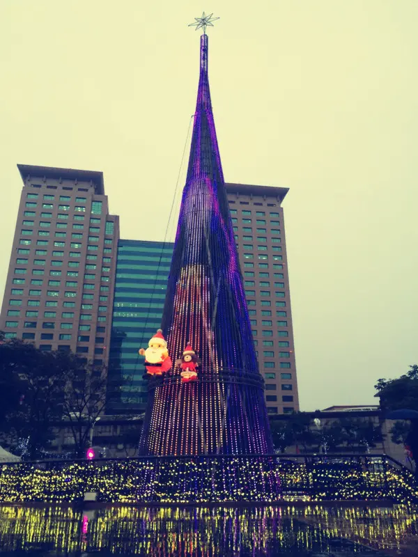 北部三天兩夜★新北耶誕新年城+頭城農場豐富遊!