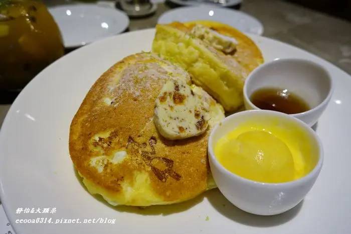 【台北東區】咖朵咖啡 Caldo cafe♥現烤熱蛋糕好美味+熔岩蛋糕